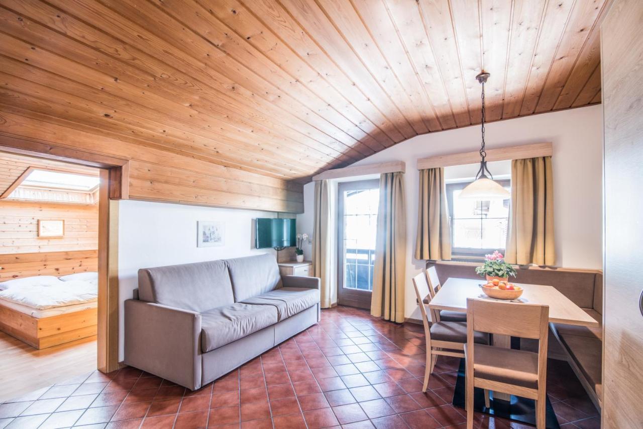 Apartments Heidenberger Fienili コッレ・イザルコ エクステリア 写真