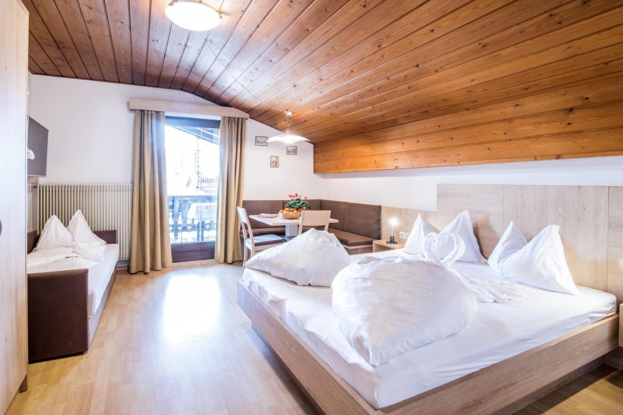 Apartments Heidenberger Fienili コッレ・イザルコ エクステリア 写真