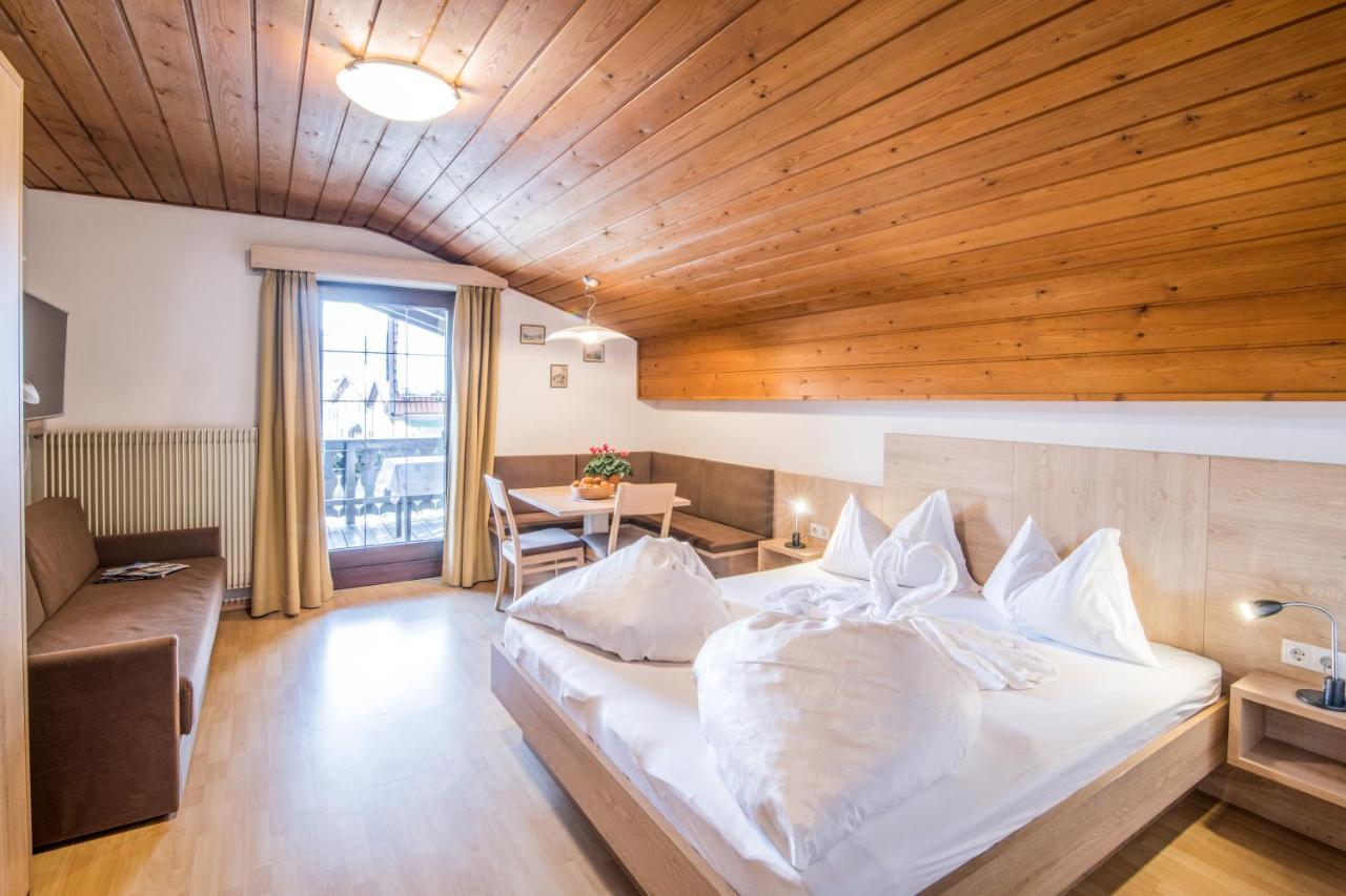 Apartments Heidenberger Fienili コッレ・イザルコ エクステリア 写真